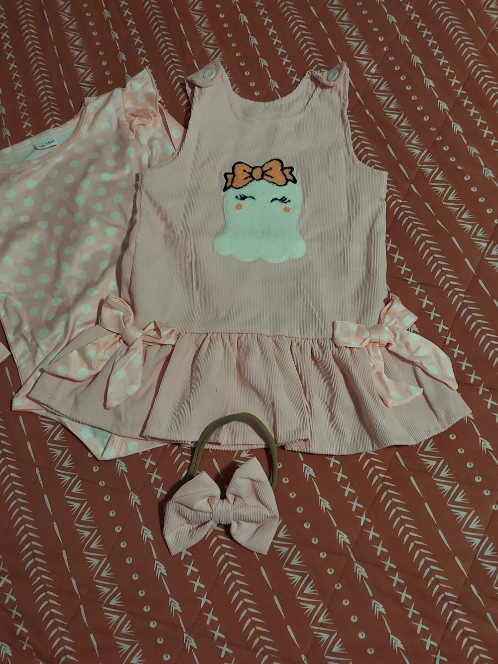 Pink Ghost Set - Picture 2 of 11